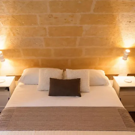 Eterna - Boutique 3*