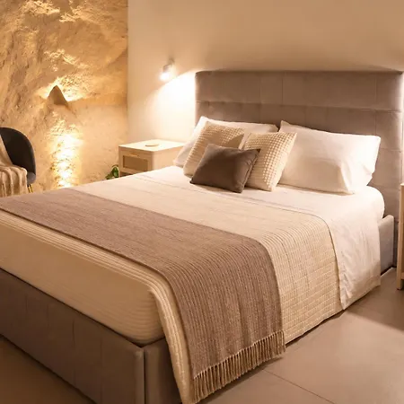Eterna - Boutique 3* Matera