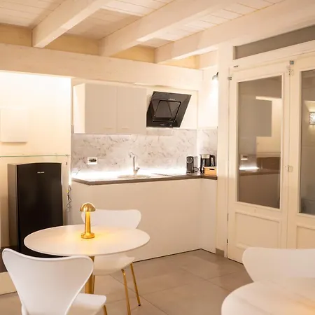 Eterna - Boutique 3*